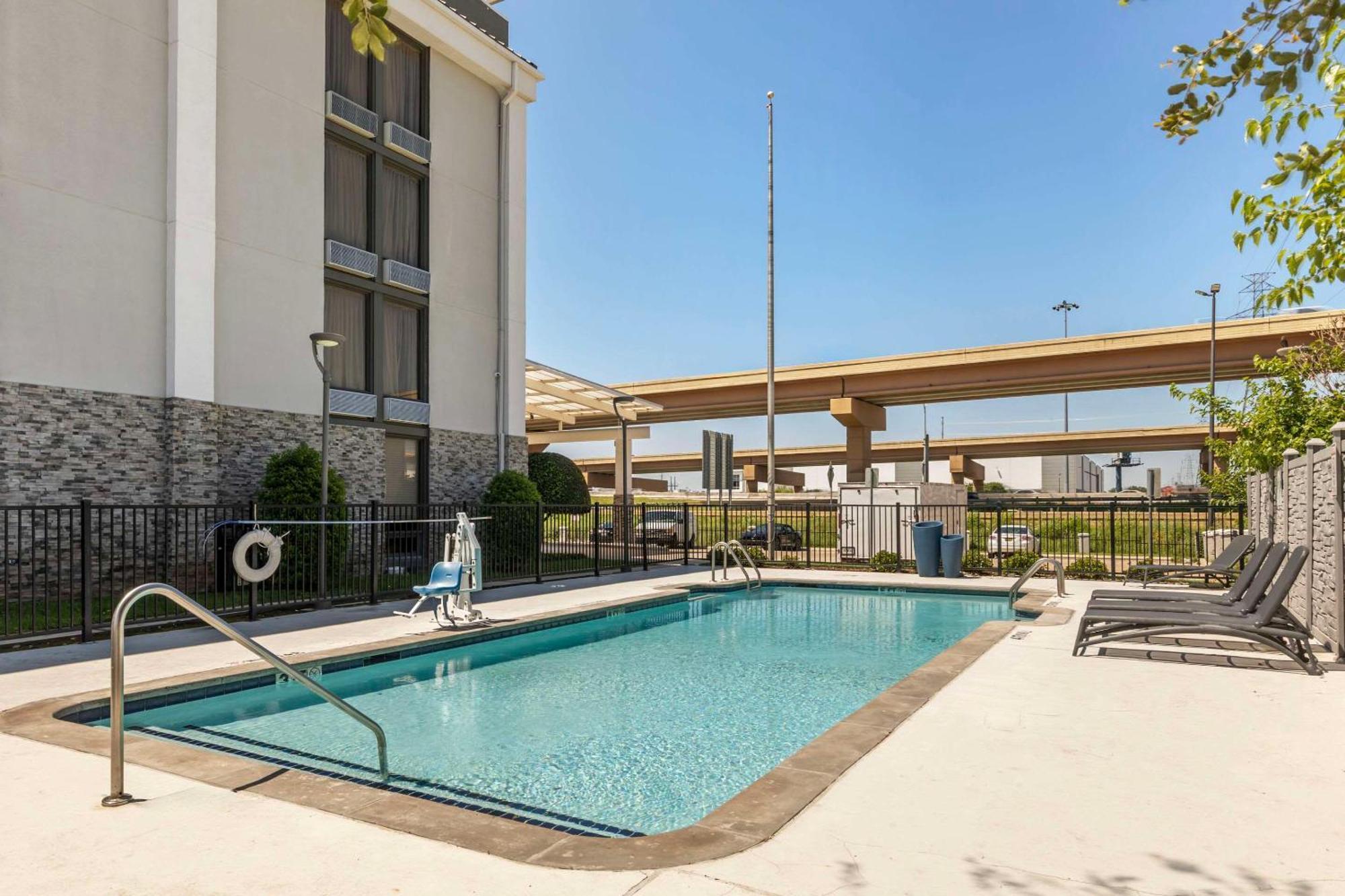 Comfort Inn Dallas North Love Field Airport Eksteriør billede
